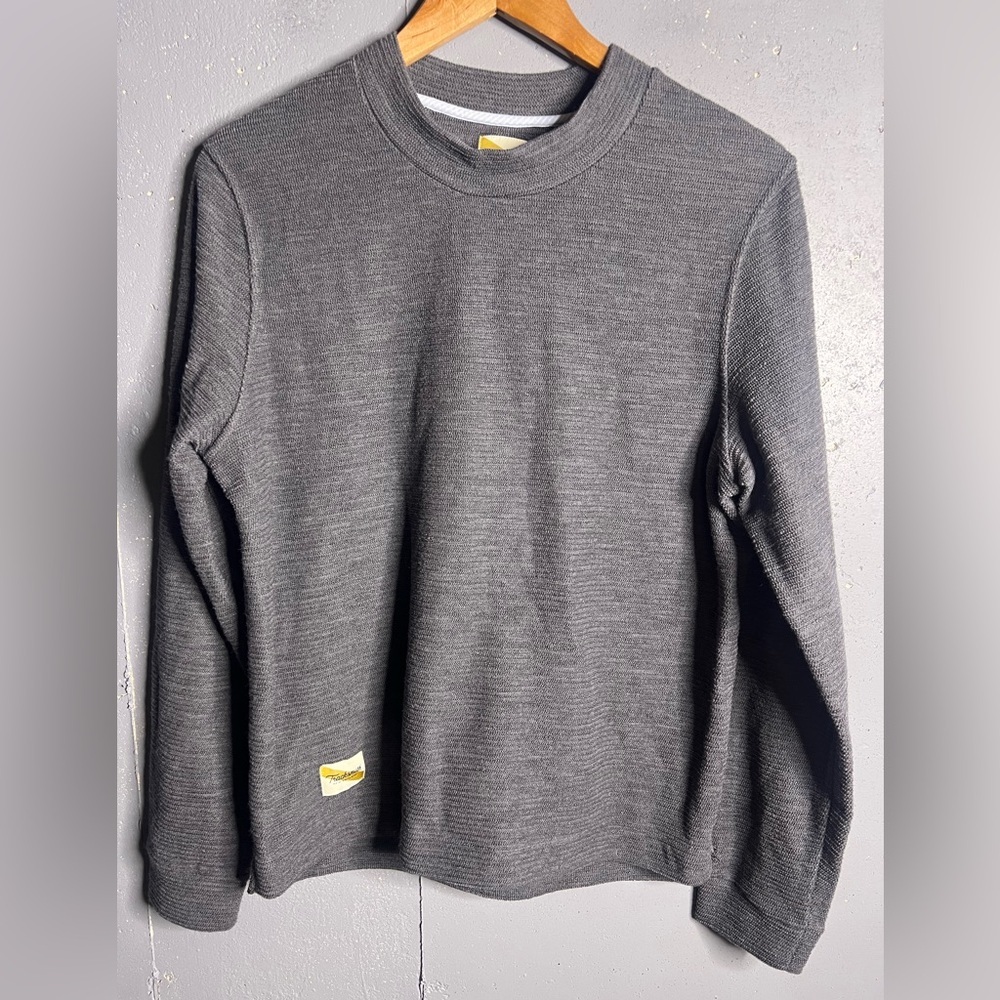 Tracksmith Gray Crewneck Sweatshirt